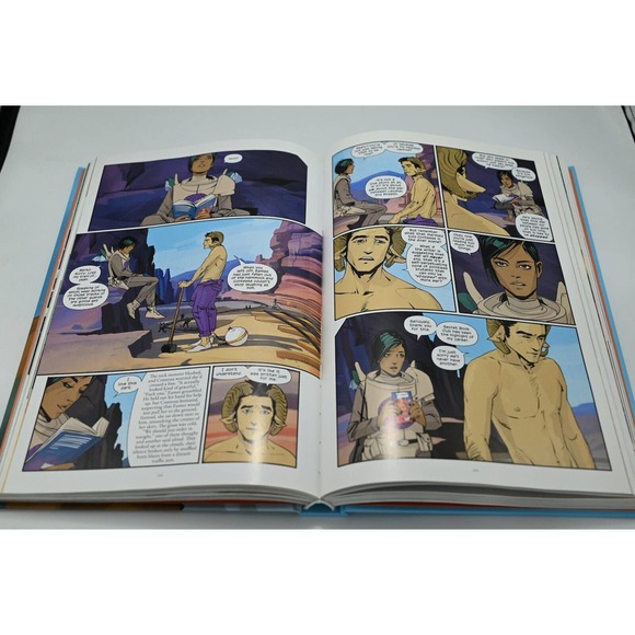 Saga Book One HC Image 1st print Brian K Vaughan Fiona Staples Deluxe Edition - Picture 2 of 2